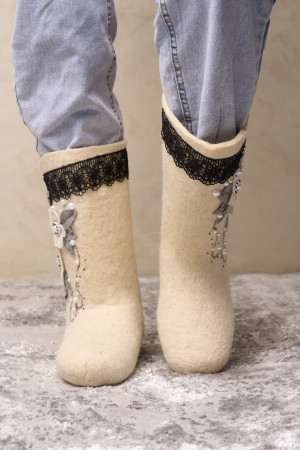 Валенки женские белые ручной работы (0136АП)